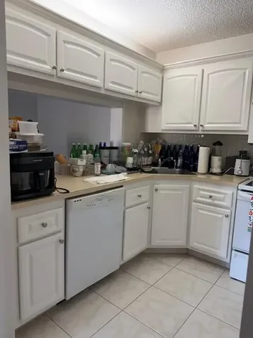 812 Sky Pine Way Greenacres FL 33415