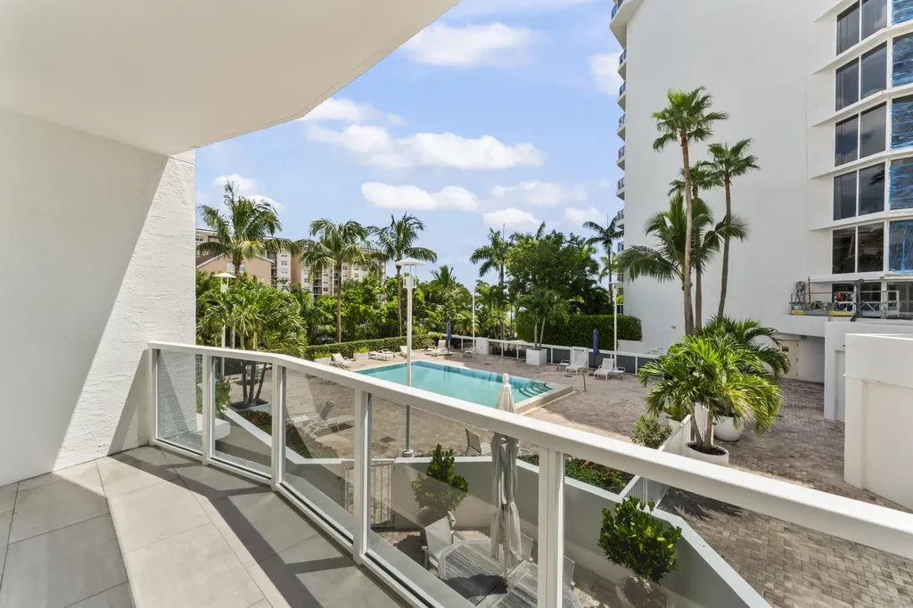 1617 N Flagler Drive West Palm Beach FL 33407