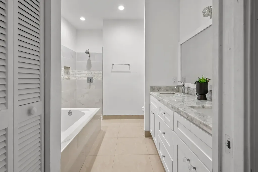 22675 Meridiana Drive Boca Raton FL 33433