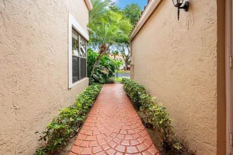 22675 Meridiana Drive Boca Raton FL 33433