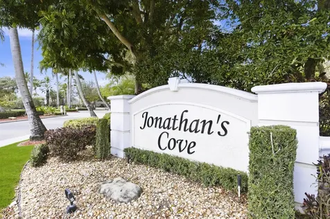 5072 Palmbrooke Circle West Palm Beach FL 33417