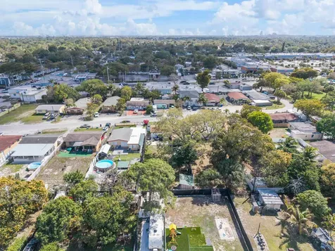 3125 SW 12th Place Fort Lauderdale FL 33312