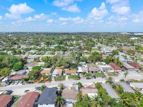 3125 SW 12th Place Fort Lauderdale FL 33312