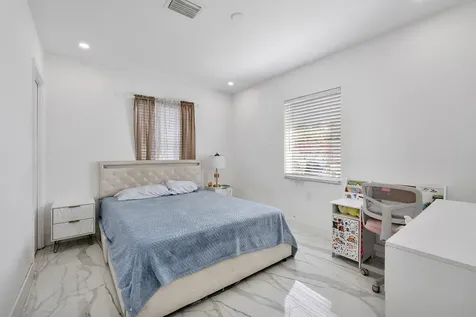 3125 SW 12th Place Fort Lauderdale FL 33312