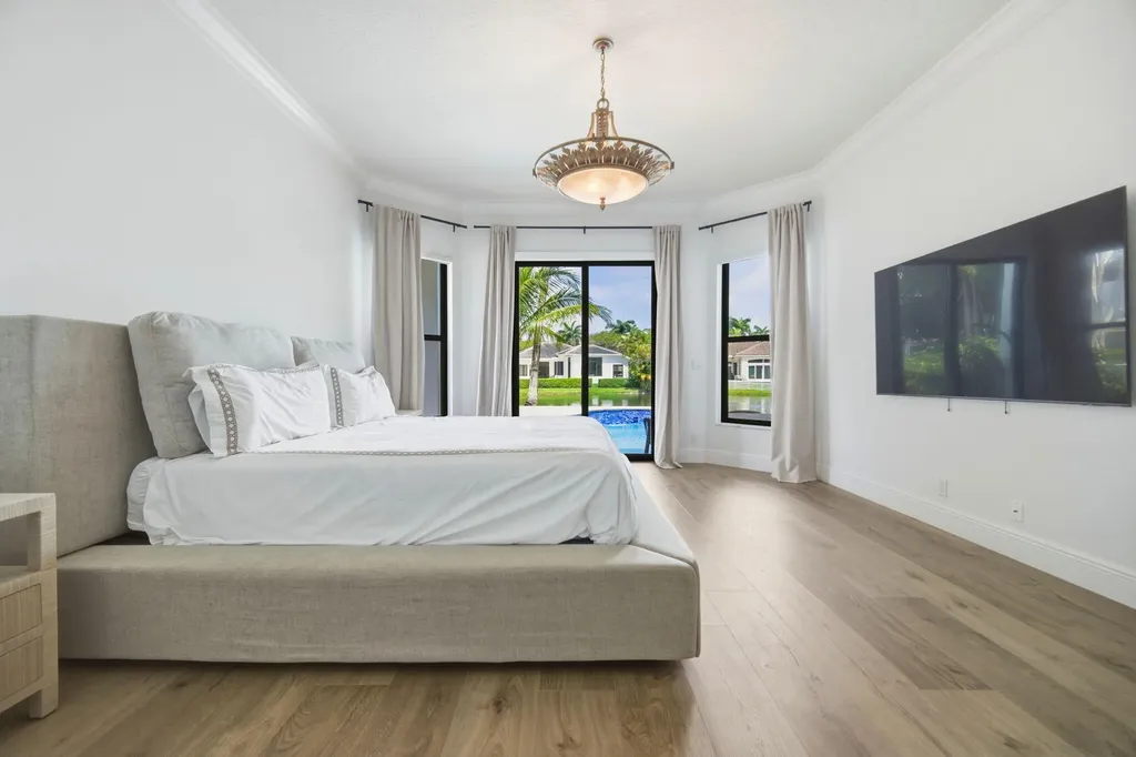 10995 Whitehawk Street Plantation FL 33324