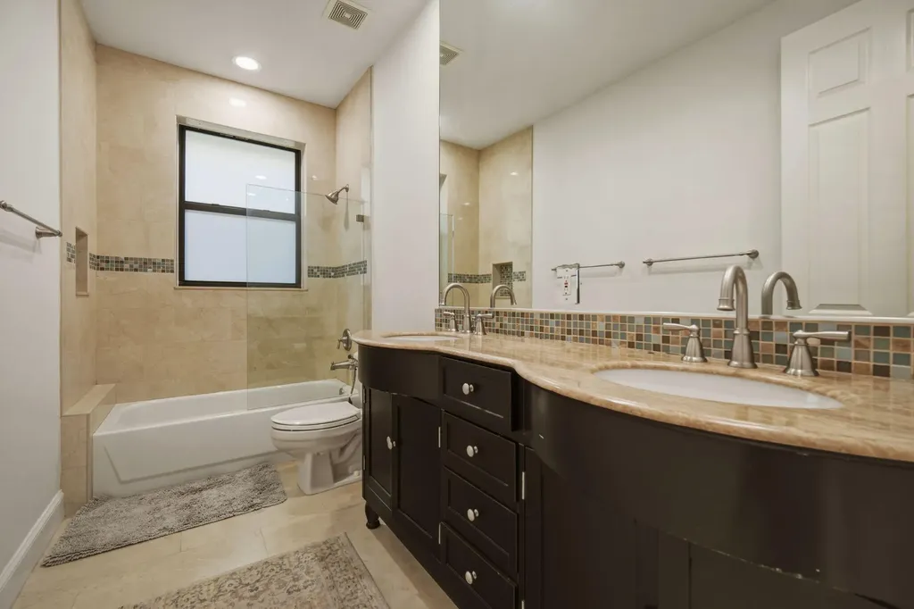 10995 Whitehawk Street Plantation FL 33324