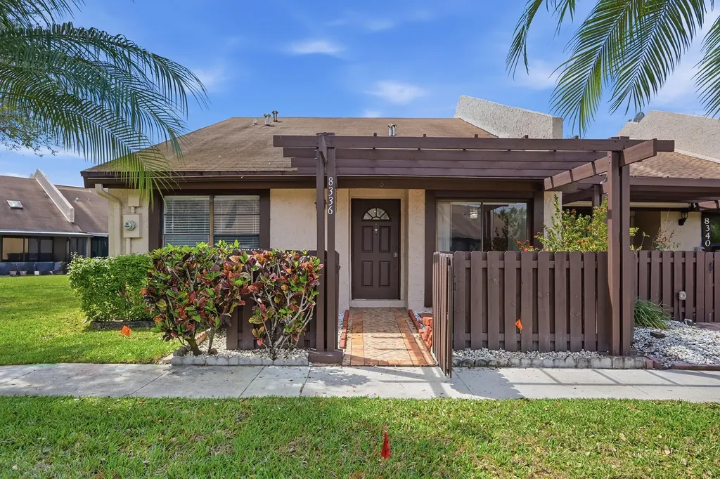 8336 NW 37th Place Sunrise FL 33351