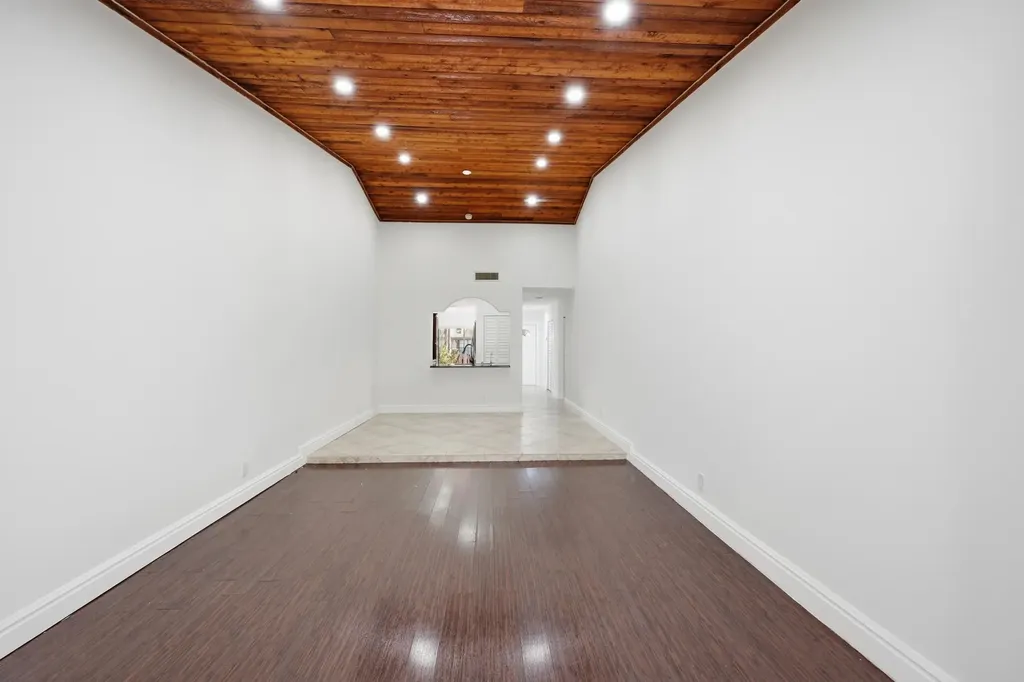 8336 NW 37th Place Sunrise FL 33351
