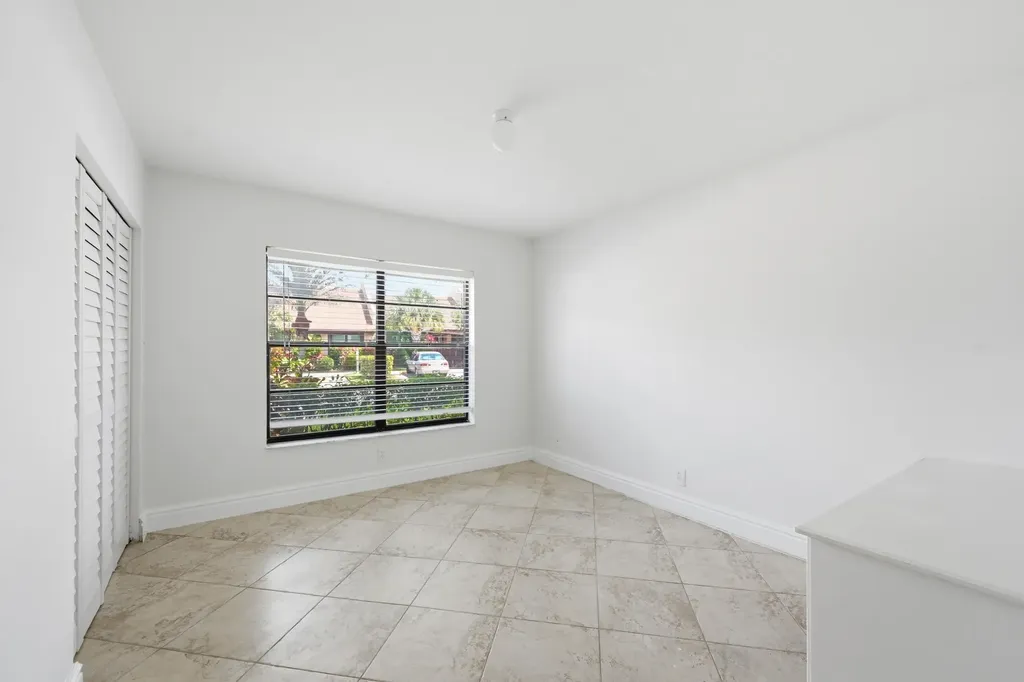 8336 NW 37th Place Sunrise FL 33351