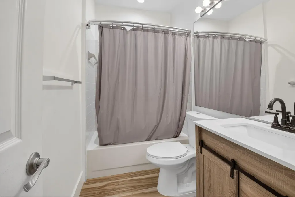 2225 NW 53rd Street Boca Raton FL 33496