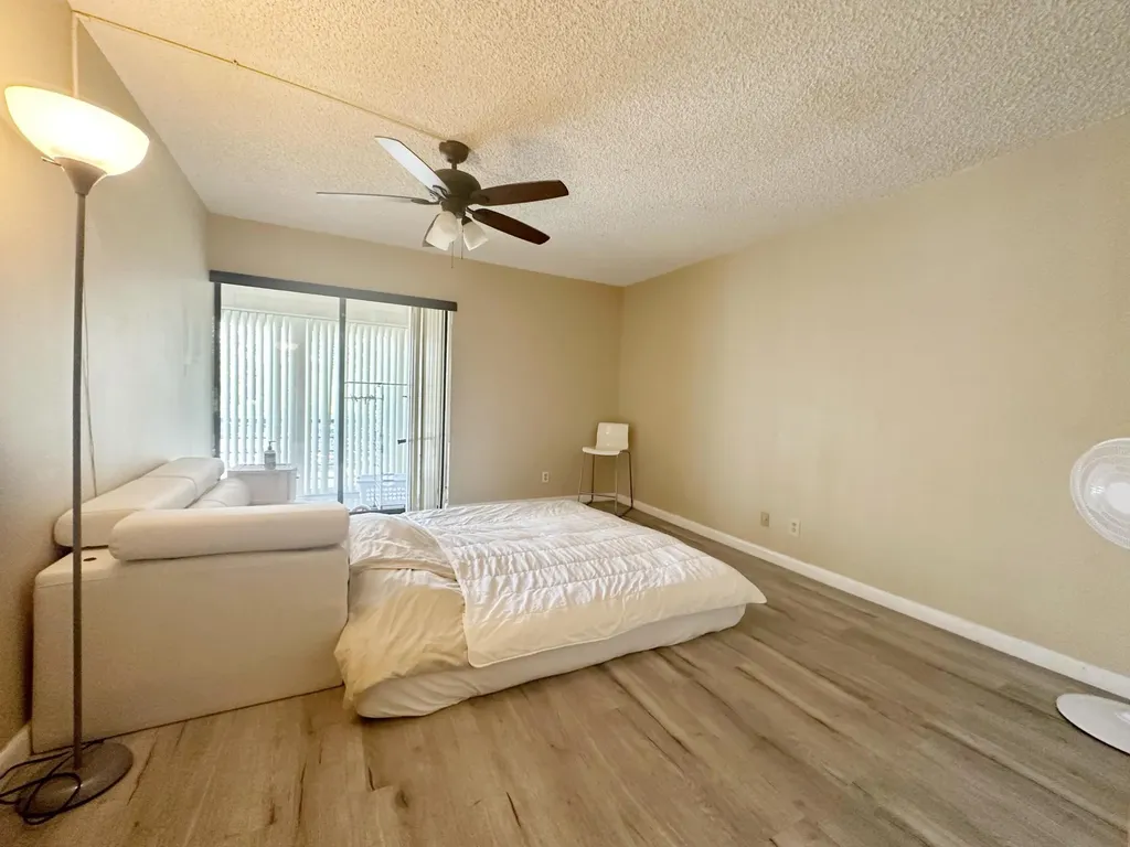 2312 S Cypress Bend Drive Pompano Beach FL 33069