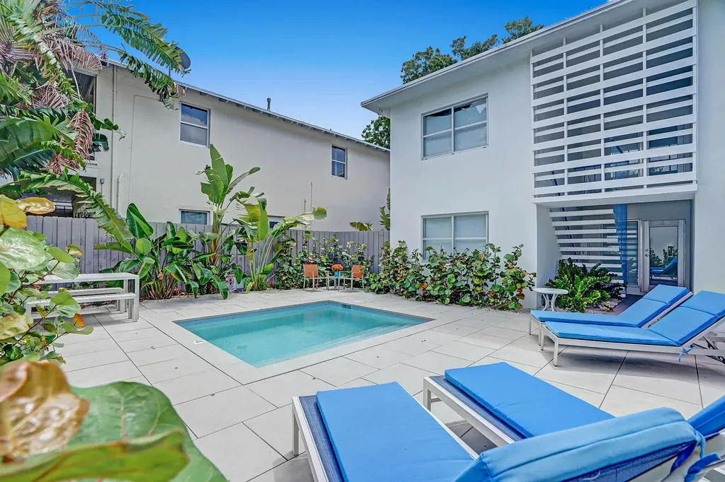 625 NE 13th Avenue Fort Lauderdale FL 33304