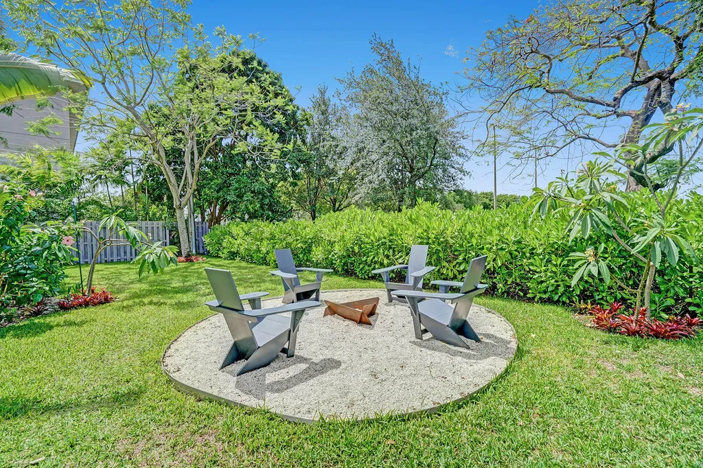 625 NE 13th Avenue Fort Lauderdale FL 33304