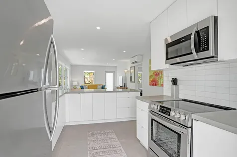 625 NE 13th Avenue Fort Lauderdale FL 33304