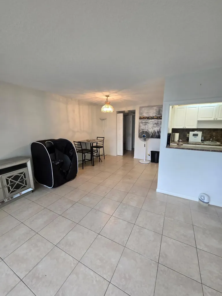 133 Ventnor I Drive Deerfield Beach FL 33442