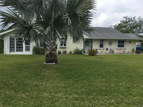 3882 SE Canvas Back Place Stuart FL 34997