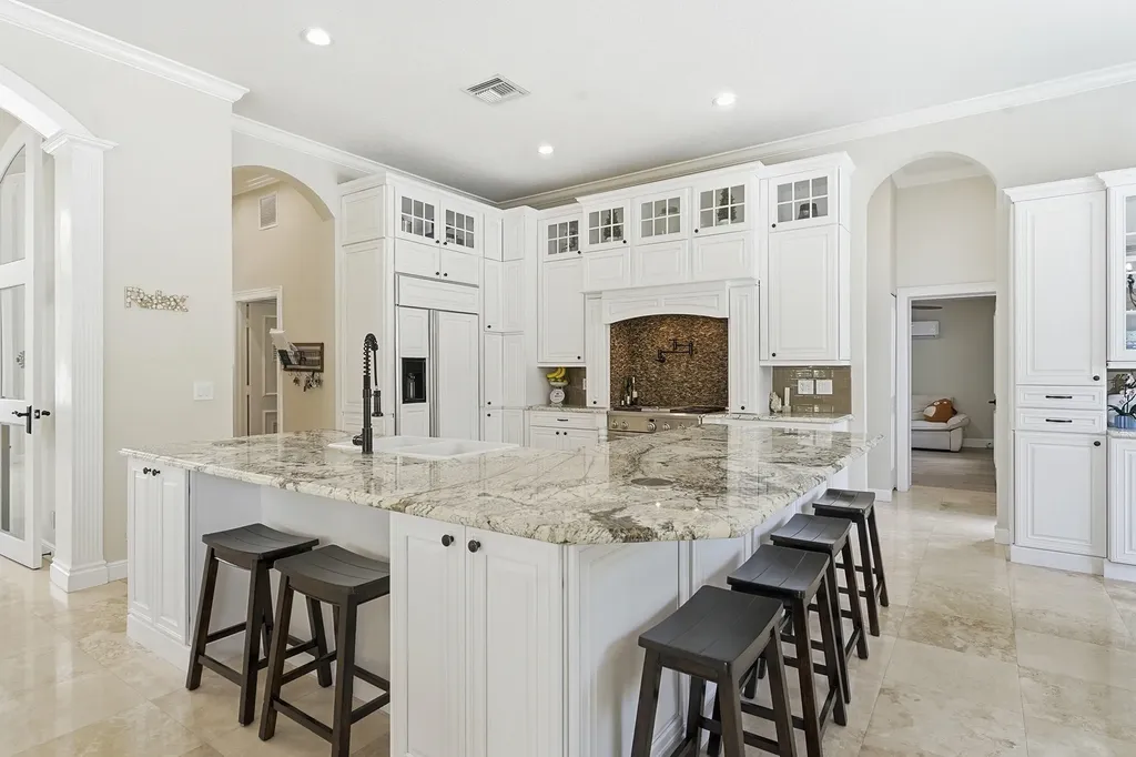 5038 NW 24th Circle Boca Raton FL 33431
