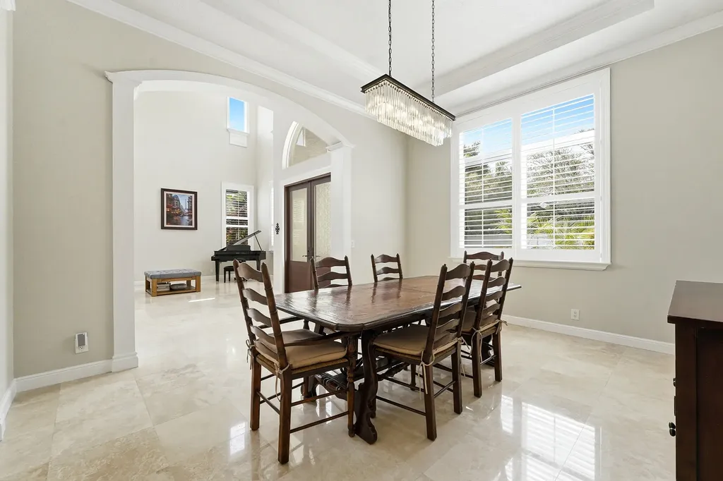 5038 NW 24th Circle Boca Raton FL 33431