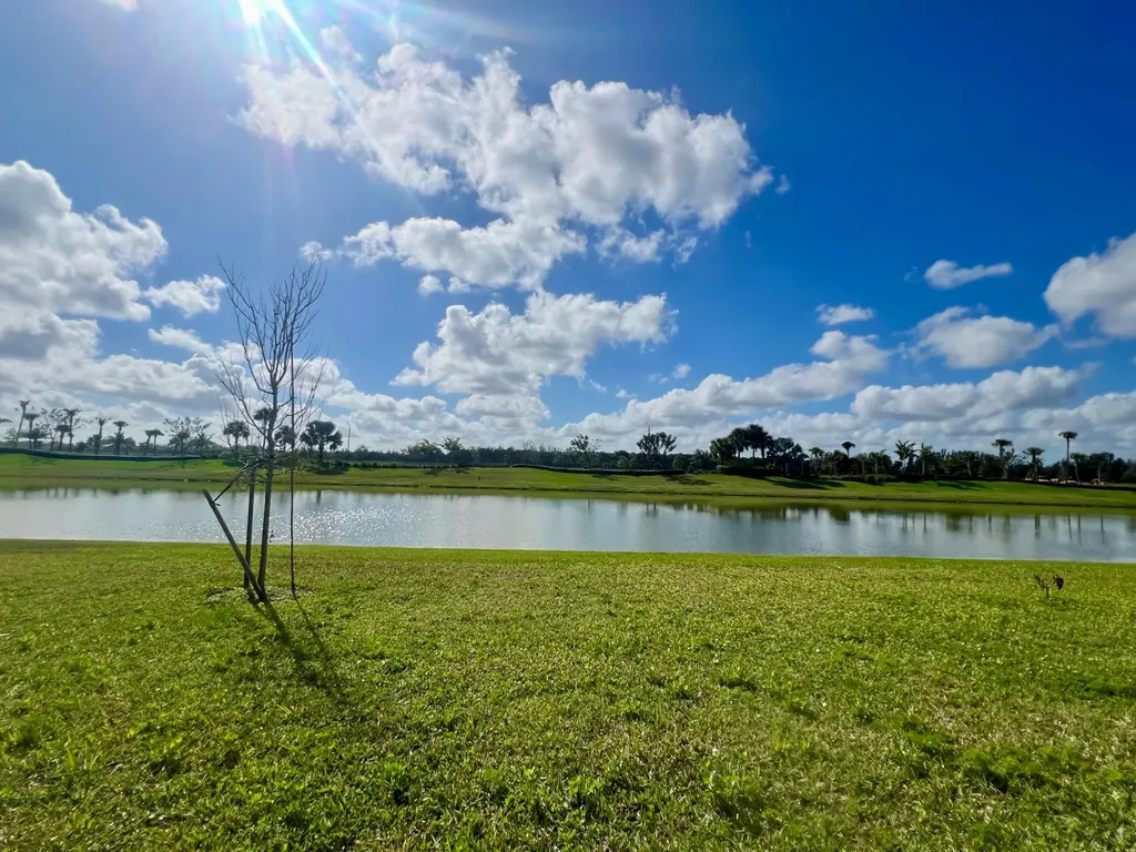 5229 Liberty Lane Westlake FL 33470