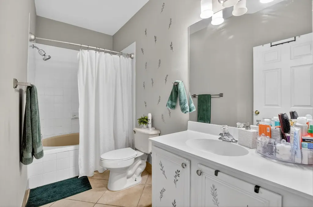 4706 SW 13th Street Deerfield Beach FL 33442