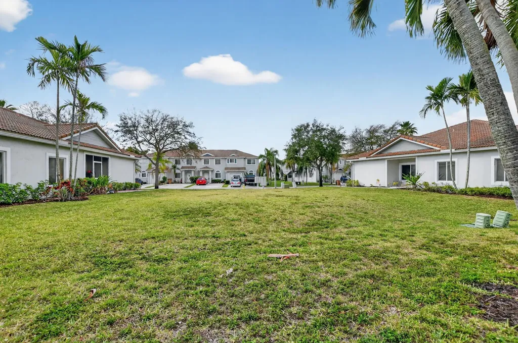 4706 SW 13th Street Deerfield Beach FL 33442