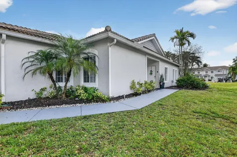 4706 SW 13th Street Deerfield Beach FL 33442