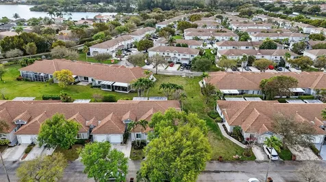 4706 SW 13th Street Deerfield Beach FL 33442
