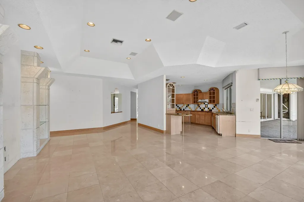 1711 Breakers West Boulevard West Palm Beach FL 33411
