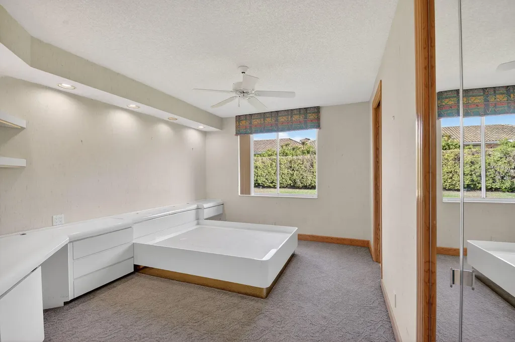 1711 Breakers West Boulevard West Palm Beach FL 33411