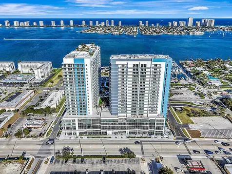 220 Lake Shore Drive Lake Park FL 33403