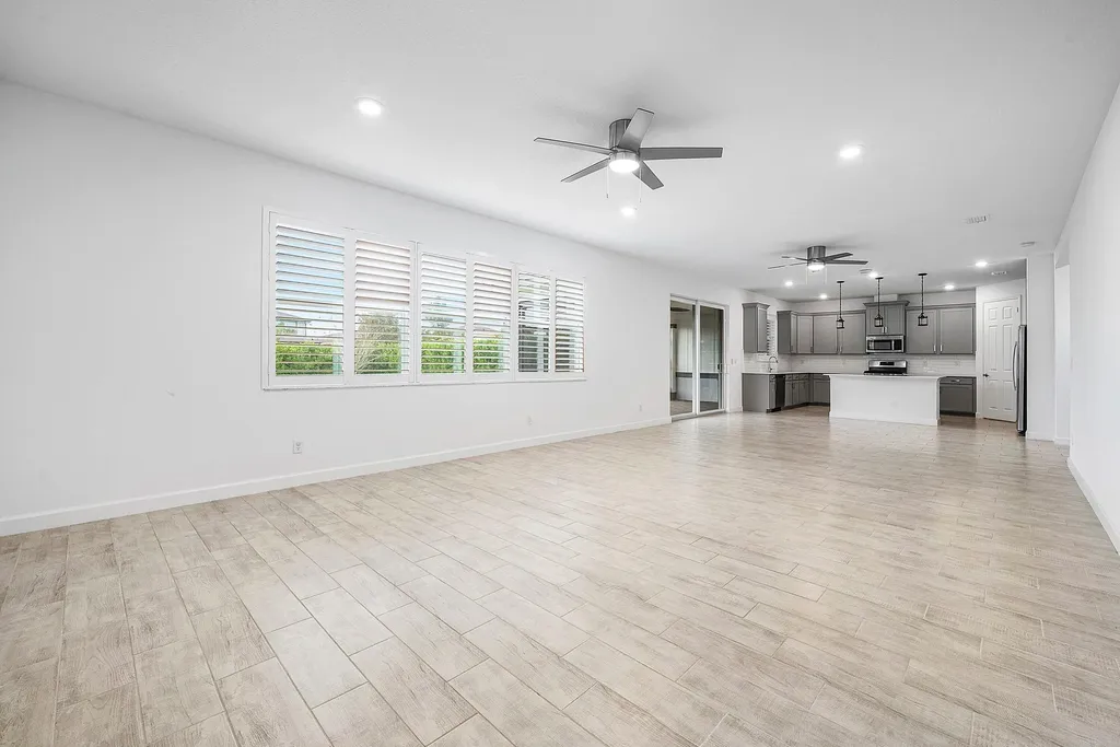 1261 Deer Haven Drive Loxahatchee FL 33470