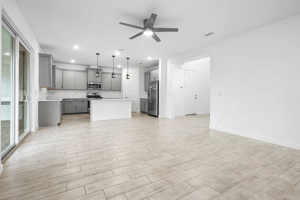 1261 Deer Haven Drive Loxahatchee FL 33470