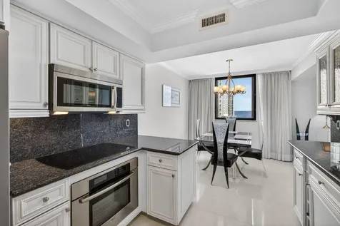5380 N Ocean Drive Singer Island FL 33404