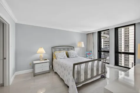 5380 N Ocean Drive Singer Island FL 33404