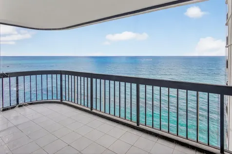 5380 N Ocean Drive Singer Island FL 33404
