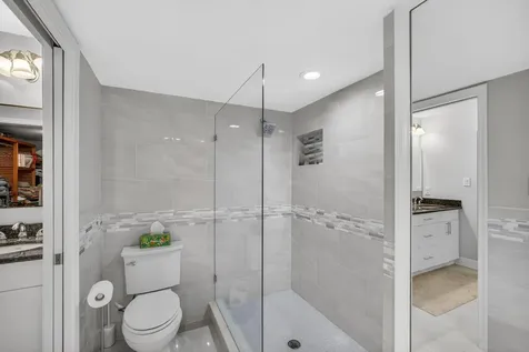 5380 N Ocean Drive Singer Island FL 33404