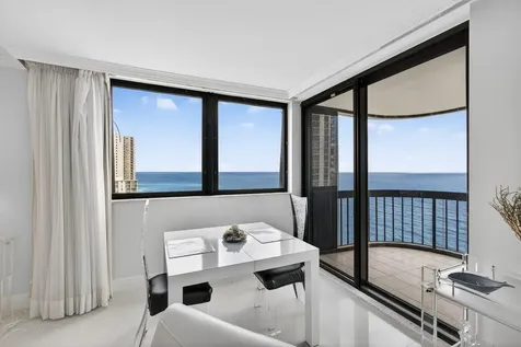 5380 N Ocean Drive Singer Island FL 33404