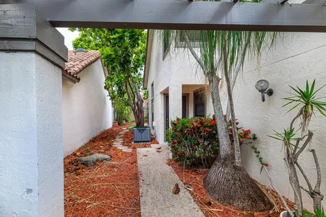 5529 Ilford Court Boca Raton FL 33486