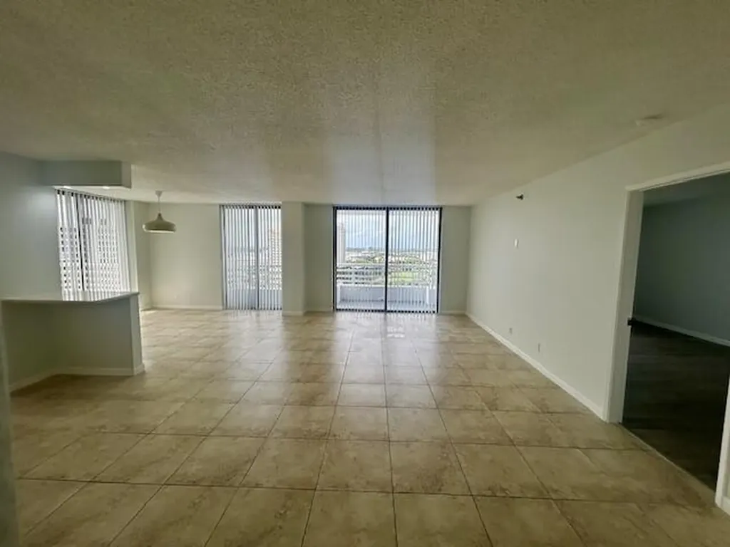 3300 NE 192 Street Aventura FL 33180