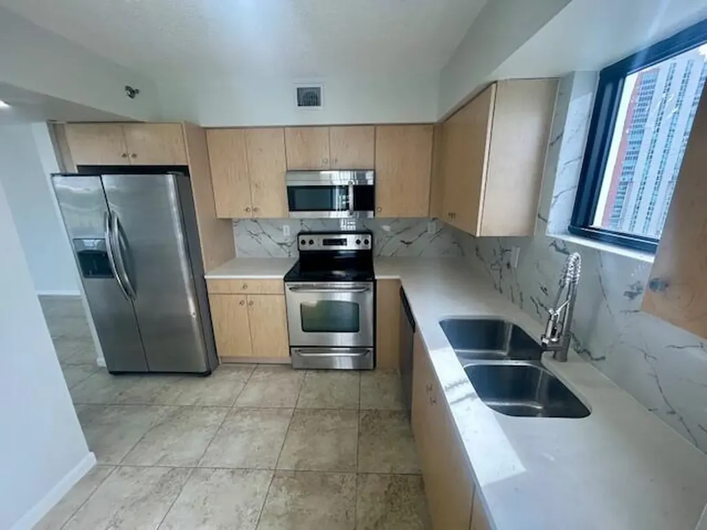 3300 NE 192 Street Aventura FL 33180