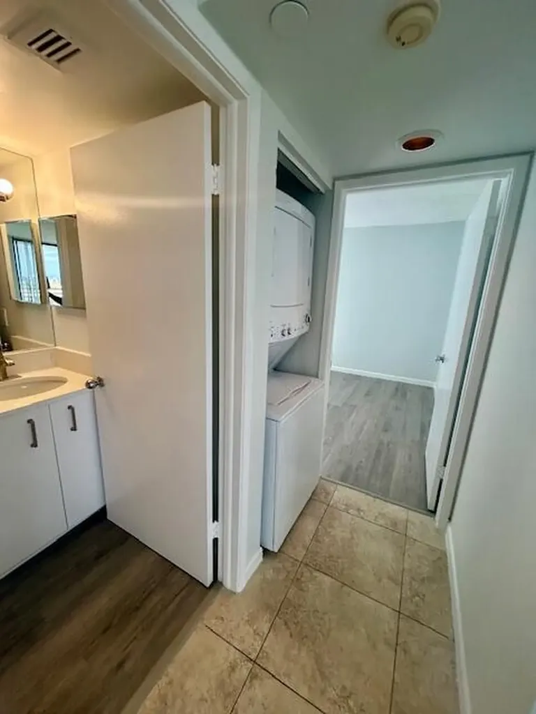 3300 NE 192 Street Aventura FL 33180