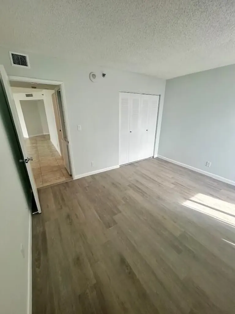 3300 NE 192 Street Aventura FL 33180