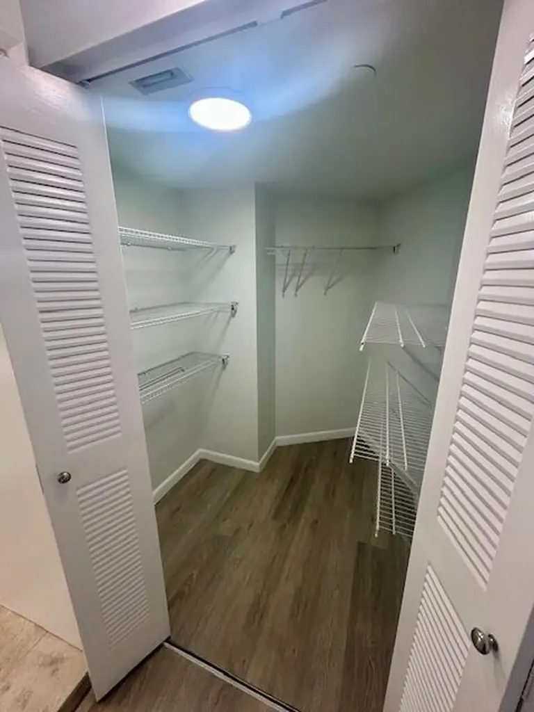 3300 NE 192 Street Aventura FL 33180