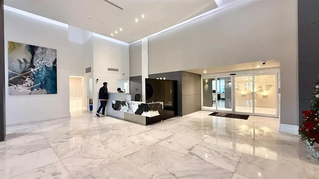 3300 NE 192 Street Aventura FL 33180