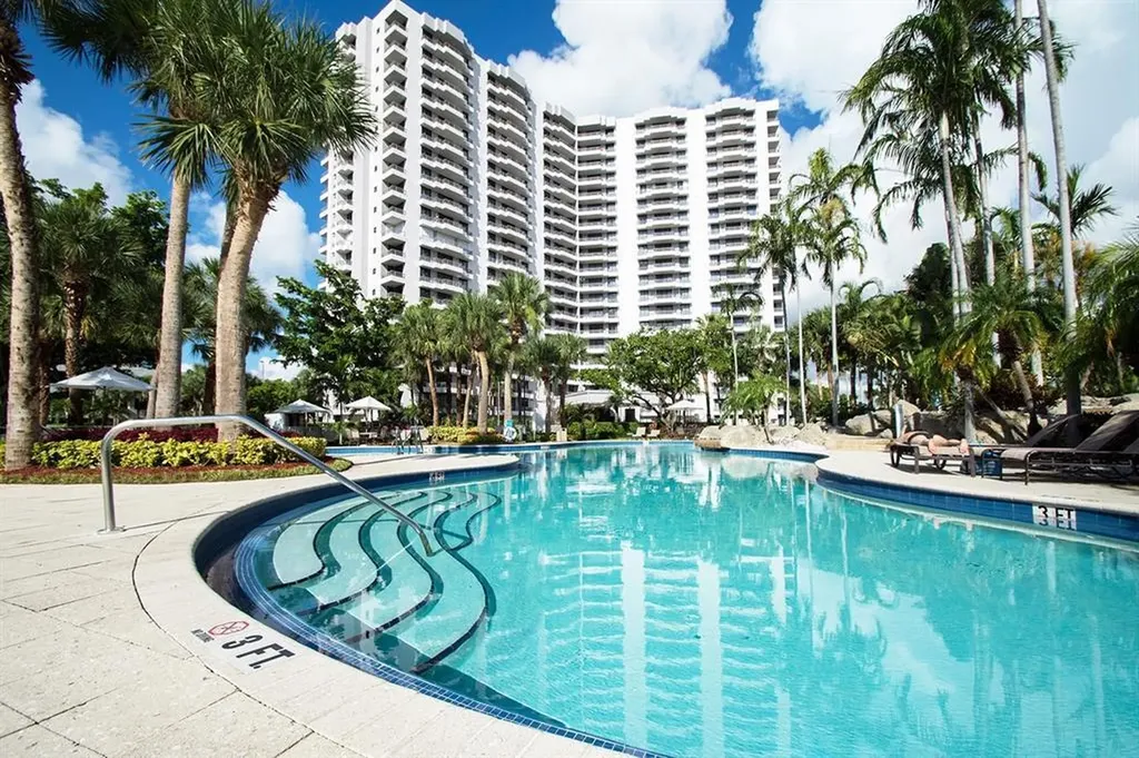 3300 NE 192 Street Aventura FL 33180
