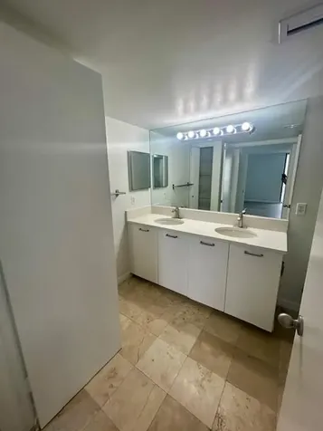 3300 NE 192 Street Aventura FL 33180