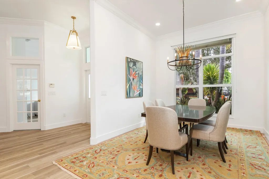 3317 Embassy Drive West Palm Beach FL 33401