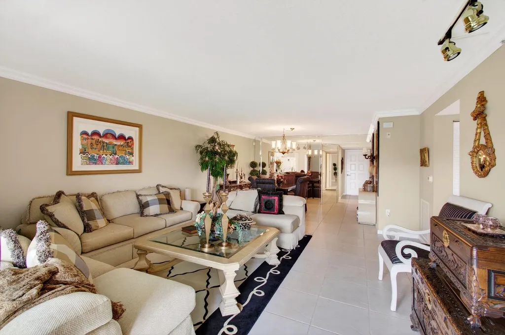 5952 Regal Glen Drive Boynton Beach FL 33437