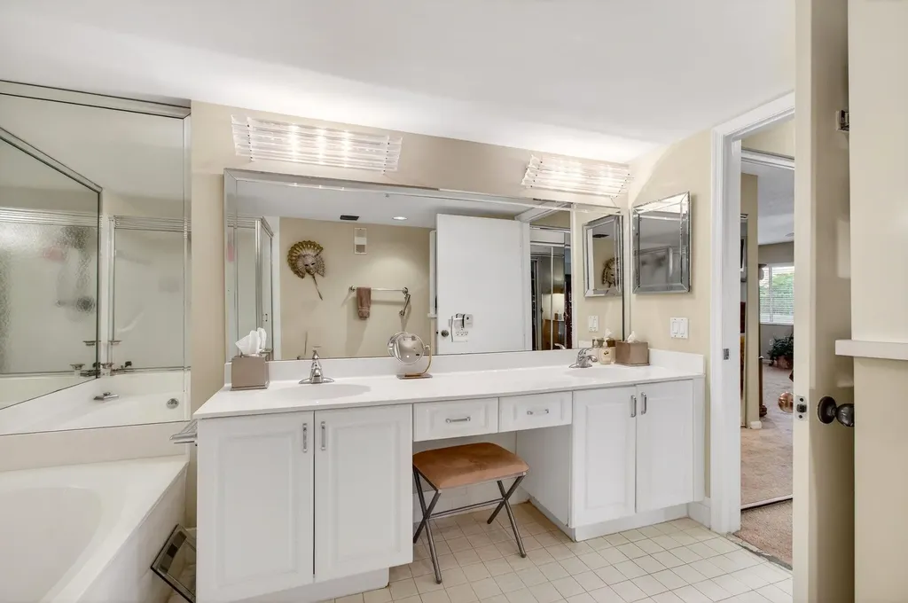 5952 Regal Glen Drive Boynton Beach FL 33437