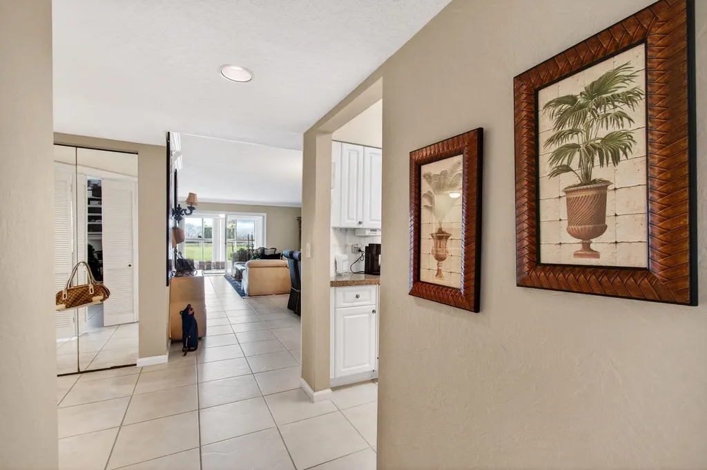 5952 Regal Glen Drive Boynton Beach FL 33437